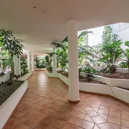 Pr20 - Good Located Flat Puerto Banus Marbella
