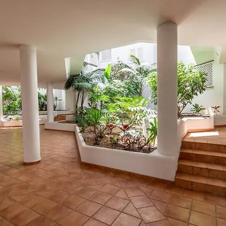 Apartman Pr20 - Good Located Flat Puerto Banus