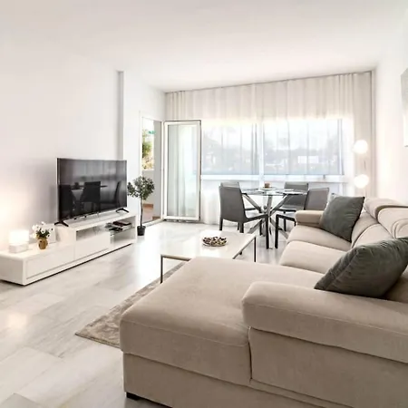 Pr20 - Good Located Flat Puerto Banus Marbella